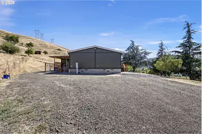 8367 N Umpqua Hwy, Roseburg, OR 97470 - Photo 33