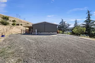 8367 N Umpqua Hwy, Roseburg, OR 97470 - Photo 33