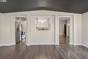 8367 N Umpqua Hwy, Roseburg, OR 97470 - Photo 15