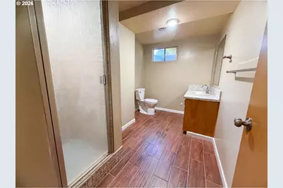 3311 NE 145th Ave, Portland, OR 97230 - Photo 9