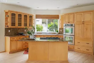 3016 SE Berkeley Pl, Portland, OR 97202 - Photo 13