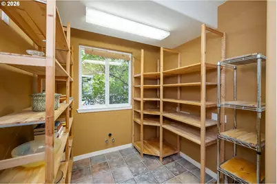 3016 SE Berkeley Pl, Portland, OR 97202 - Photo 17