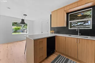 7005 SE Lexington St, Portland, OR 97206 - Photo 9