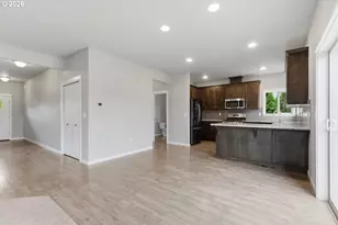 3091 NE Hidden Meadow Dr, McMinnville, OR 97128 - Photo 7