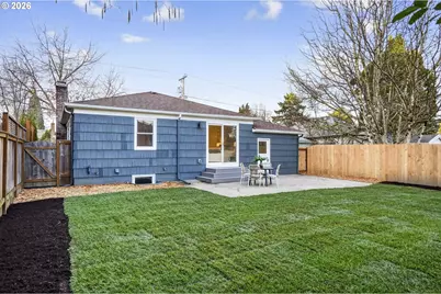 7618 SE Clay St, Portland, OR 97215 - Photo 45