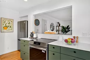 7618 SE Clay St, Portland, OR 97215 - Photo 19