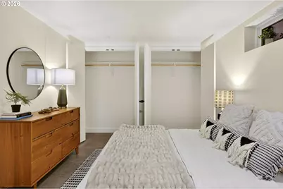 7618 SE Clay St, Portland, OR 97215 - Photo 39