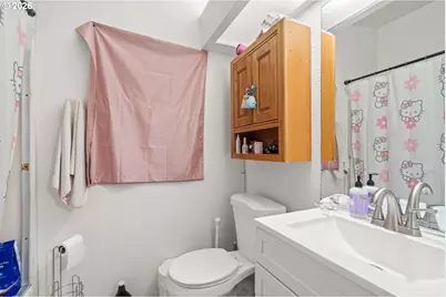 10815 SE Bush St, Portland, OR 97266 - Photo 15