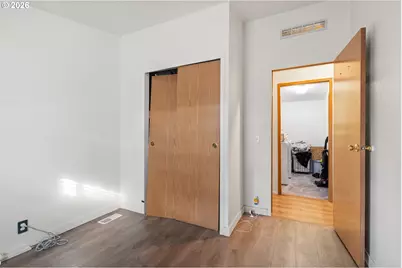 10815 SE Bush St, Portland, OR 97266 - Photo 11