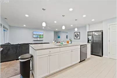 10360 Skyview Rd, Tillamook, OR 97141 - Photo 15