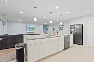 10360 Skyview Rd, Tillamook, OR 97141 - Photo 15