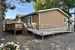 1809 26th St, La Grande, OR 97850 - Photo 1
