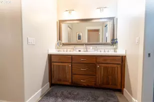 10501 I Ave, Island City, OR 97850 - Photo 19