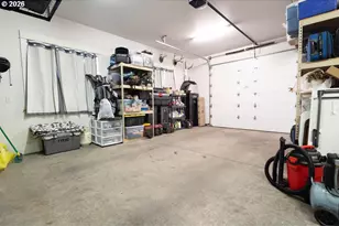 10501 I Ave, Island City, OR 97850 - Photo 29