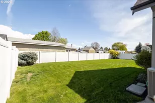 10501 I Ave, Island City, OR 97850 - Photo 31