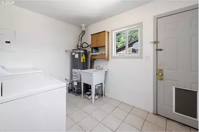 4536 SE 97th Ave, Portland, OR 97266 - Photo 21