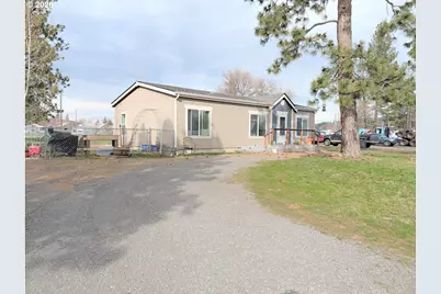 1840 Cedar St, Elgin, OR 97827 - Photo 3