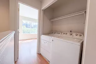 12103 SE Harold St, Portland, OR 97266 - Photo 9