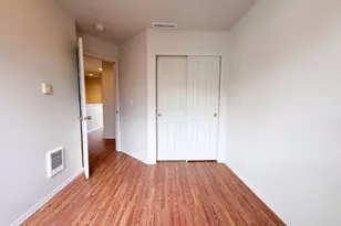 12103 SE Harold St, Portland, OR 97266 - Photo 5