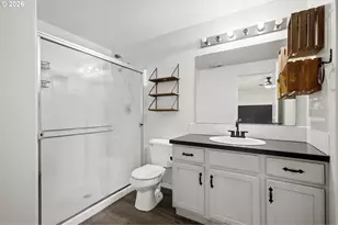 1121 Dahlia St, Woodburn, OR 97071 - Photo 9