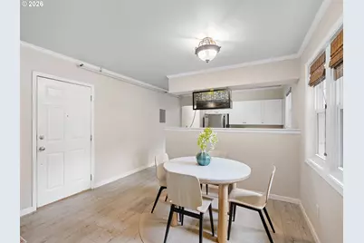 701 NE 28th Ave #25, Portland, OR 97232 - Photo 9