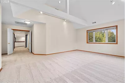 9325 NW Old Skyline Blvd, Portland, OR 97231 - Photo 35