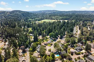 17410 Schalit Way, Lake Oswego, OR 97035 - Photo 45