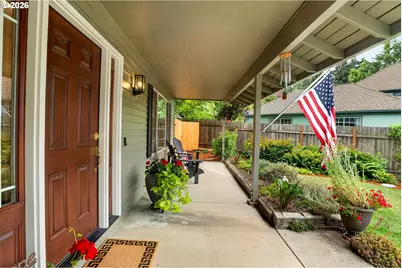 17410 Schalit Way, Lake Oswego, OR 97035 - Photo 3