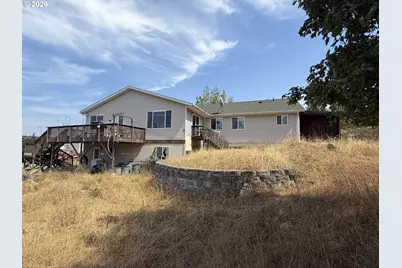 2067 Ridge Rd, The Dalles, OR 97058 - Photo 3