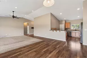 55 Monroe Dr, Cathlamet, WA 98612 - Photo 13