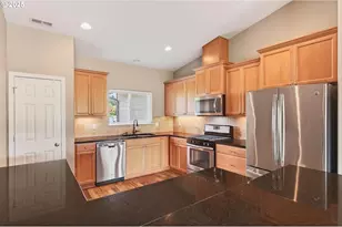 55 Monroe Dr, Cathlamet, WA 98612 - Photo 9