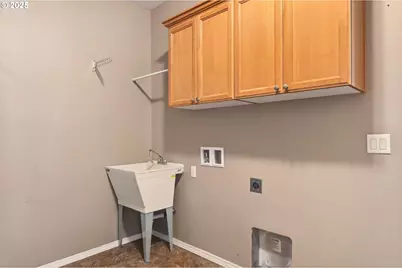 55 Monroe Dr, Cathlamet, WA 98612 - Photo 25