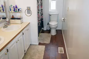 13620 SW Beef Bend Rd, Portland, OR 97224 - Photo 17