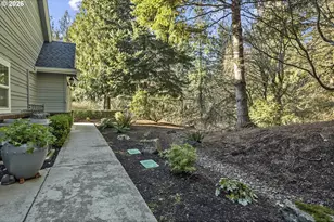 6795 Summerlinn Way, West Linn, OR 97068 - Photo 21