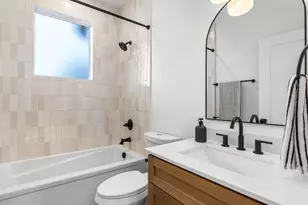 2092 N Watts St, Portland, OR 97217 - Photo 9