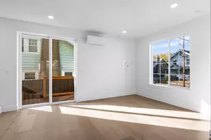 2092 N Watts St, Portland, OR 97217 - Photo 13