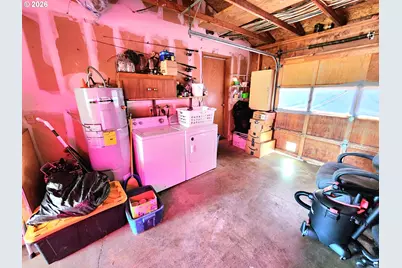 274 Georginna Dr, Roseburg, OR 97471 - Photo 23