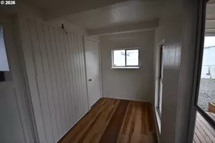 918 Snipes St, The Dalles, OR 97058 - Photo 33