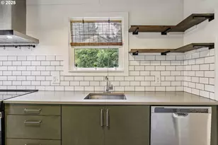 1248 N Watts St, Portland, OR 97217 - Photo 11