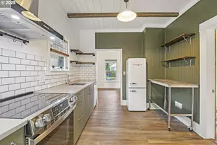 1248 N Watts St, Portland, OR 97217 - Photo 9