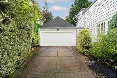 2829 NE 17th Ave, Portland, OR 97212 - Photo 3