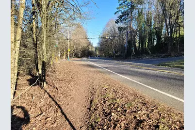 12395 Clara Ln, Lake Oswego, OR 97035 - Photo 5