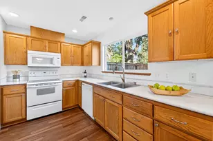 19332 Silverfox Pkwy, Oregon City, OR 97045 - Photo 11