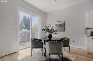 10474 SW Lucy Ct, Portland, OR 97223 - Photo 9