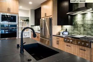 1124 N Helens Vw Dr, Ridgefield, WA 98642 - Photo 7