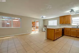 19790 SW Yocom Ln, Beaverton, OR 97007 - Photo 9