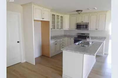 135 N 3rd, Connell, WA 99326 - Photo 15