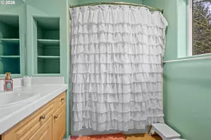 19900 SW Poplarwood Pl, Tualatin, OR 97062 - Photo 23