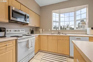 19900 SW Poplarwood Pl, Tualatin, OR 97062 - Photo 11