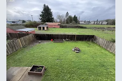 220 SE Hope Ct, Sheridan, OR 97378 - Photo 27